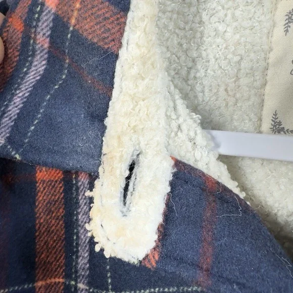 Style &‎ Co Sherpa Lined Flannel Shacket Women's MP Cozy Chic Heavy Blue Plaid - Picture 2 of 10